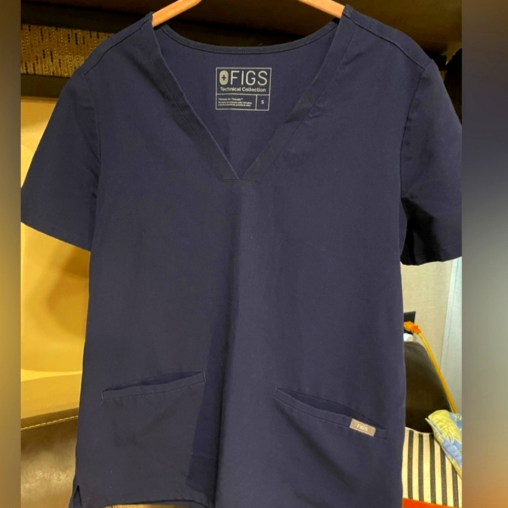 FIGS Technical collection women's scrub top navy blue style. FW1100 Casma
